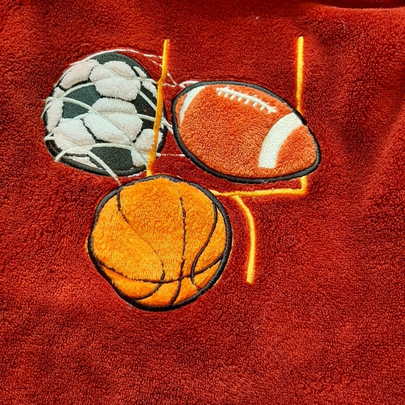 Red children's bath robe - Picture 2 of 6